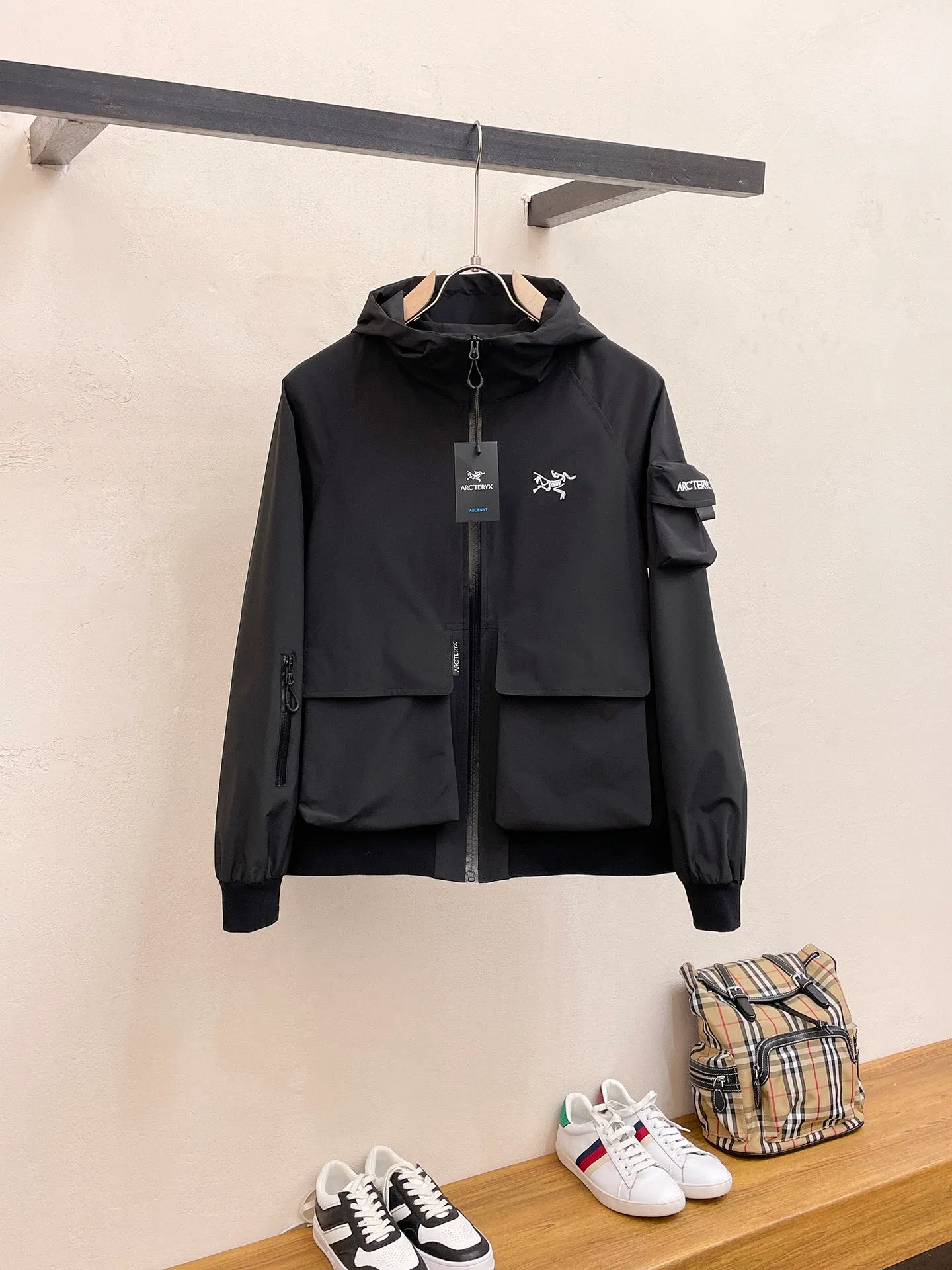 Same Style， ， 2026 New Arrival ， Original Premium Breathable ， ， ， Quality。 ， Sizes：M～3XL，